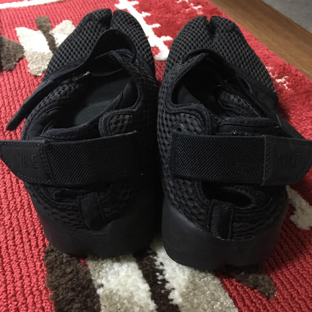 NIKE(ナイキ)のナイキ エアリフト 黒26センチ メンズの靴/シューズ(スニーカー)の商品写真