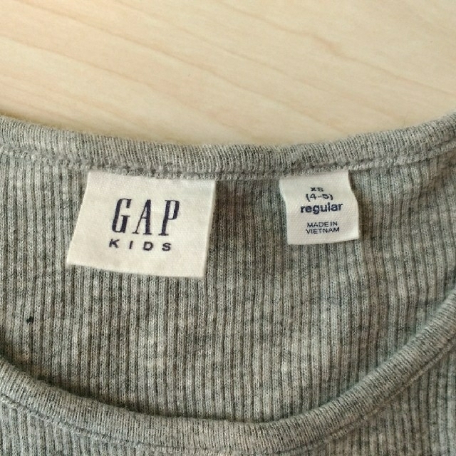 GAP Kids(ギャップキッズ)のGAPキッズワンピース キッズ/ベビー/マタニティのキッズ服女の子用(90cm~)(ワンピース)の商品写真