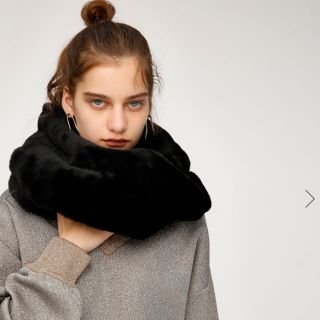 マウジー(moussy)のマウジー ECO FUR スヌード マフラー ストール ブラック(スヌード)