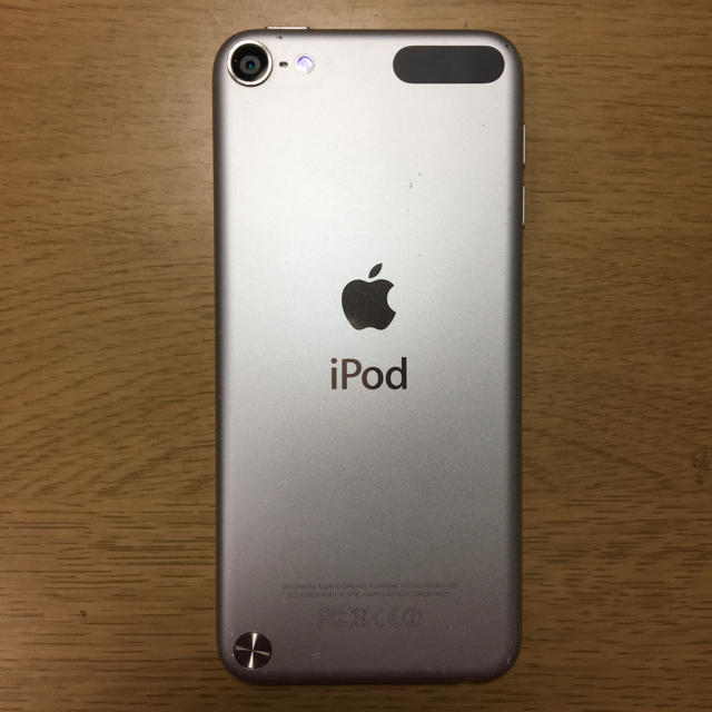 iPod touch(アイポッドタッチ)のiPod touch5 スマホ/家電/カメラのオーディオ機器(ポータブルプレーヤー)の商品写真