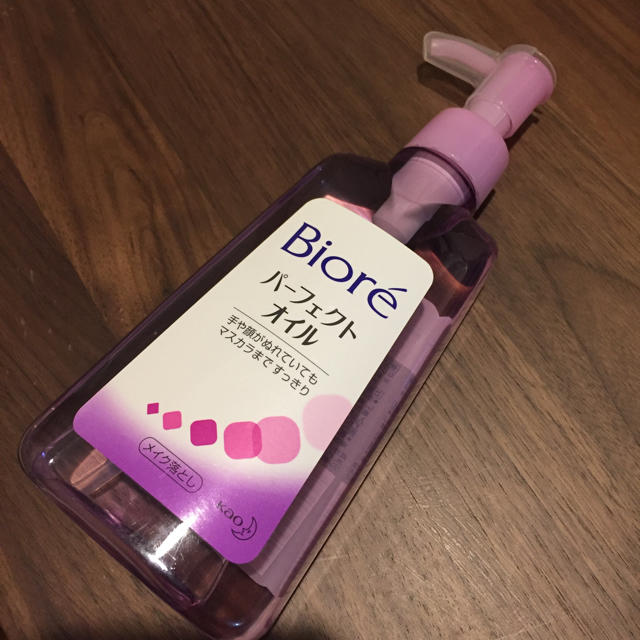 Biore(ビオレ)のgold様専用ページです。 コスメ/美容のスキンケア/基礎化粧品(クレンジング/メイク落とし)の商品写真