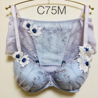 トリンプ(Triumph)の【☆think☆様専用】トリンプ フロラーレ ブラ＆ショーツ(ブラ&ショーツセット)