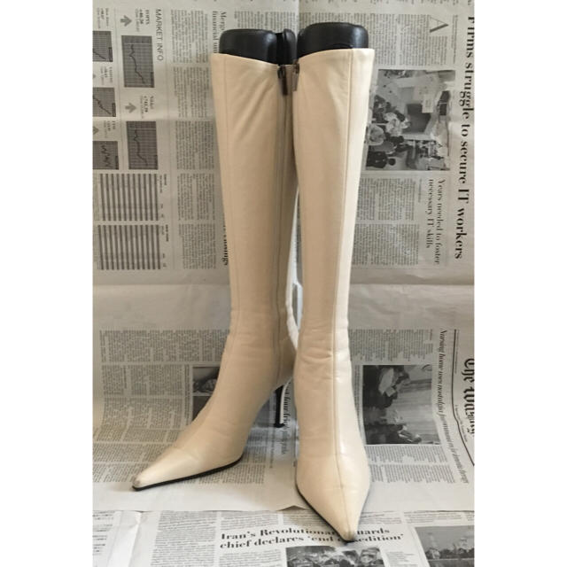 DIANA - 【ダイアナ】ロングブーツ オフホワイト 24cmの通販 by DIANA - 【ダイアナ】ロングブーツ オフホワイト 24cmの通販 by