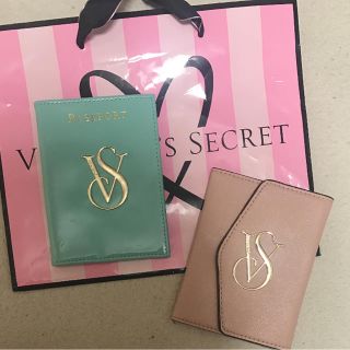 ヴィクトリアズシークレット(Victoria's Secret)のヴィクトリアシークレット パスポートケース(トートバッグ)