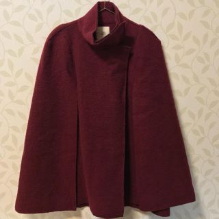 ザラ(ZARA)のZARA ケープコート ワインレッド(ニットコート)