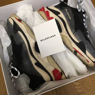 バレンシアガ(Balenciaga)のBALENCIAGA Triple-s Trainer(スニーカー)