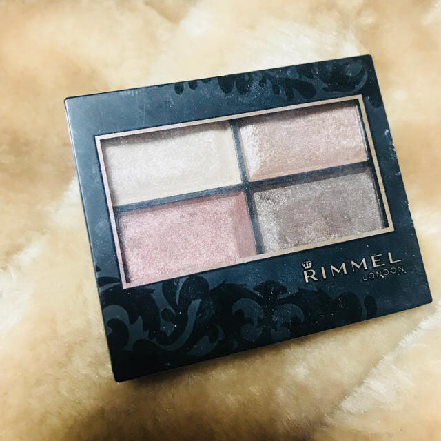 RIMMEL(リンメル)の❣️RIMMEL❣️ロイヤルヴィンテージアイズ010 コスメ/美容のベースメイク/化粧品(アイシャドウ)の商品写真