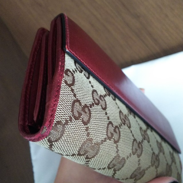 Gucci(グッチ)のグッチ☆長財布 レディースのファッション小物(財布)の商品写真