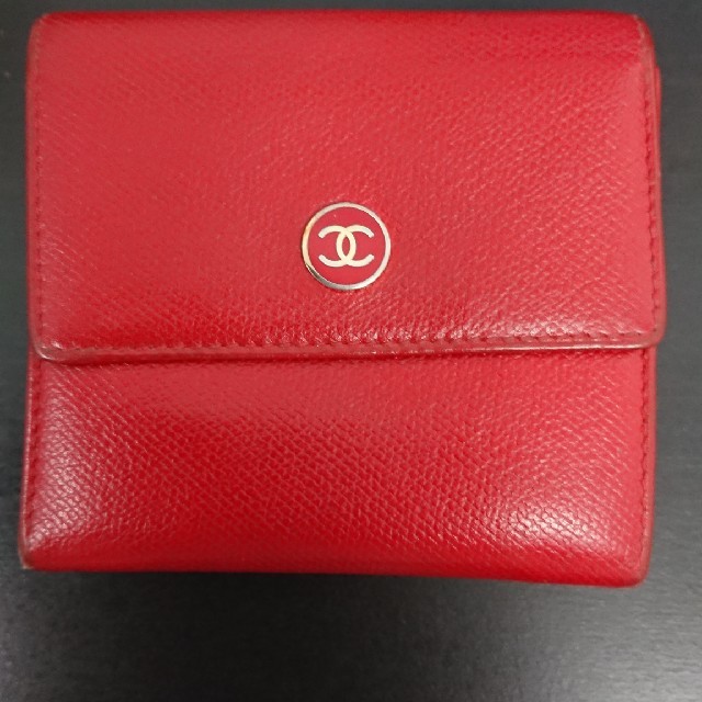 CHANEL(シャネル)のCHANEL2つ折り財布 レディースのファッション小物(財布)の商品写真