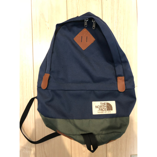 THE NORTH FACE(ザノースフェイス)の【送料込み】ノースフェイス リュック メンズのバッグ(その他)の商品写真