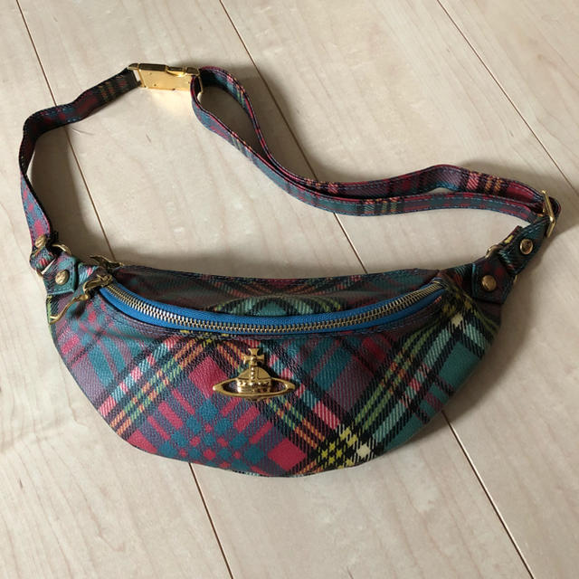 Vivienne Westwood(ヴィヴィアンウエストウッド)の専用です。Vivienne Westwood バッグ レディースのバッグ(ボディバッグ/ウエストポーチ)の商品写真