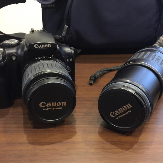 Canon(キヤノン)のEOSKiss 一眼レフ (訳あり品) スマホ/家電/カメラのカメラ(デジタル一眼)の商品写真