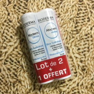 ビオデルマ(BIODERMA)の新品  ビオデルマ  リップクリーム２本(リップケア/リップクリーム)