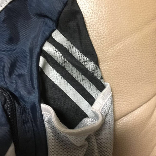 adidas(アディダス)のtarou様専用  アディダス  ワンショルダーバッグ キッズ/ベビー/マタニティのこども用ファッション小物(その他)の商品写真