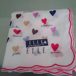 エル(ELLE)の【新品】ELLE＊ハンカチ(ハンカチ)