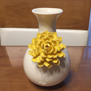 フランフラン(Francfranc)のフラワーモチーフ花瓶🌼(花瓶)