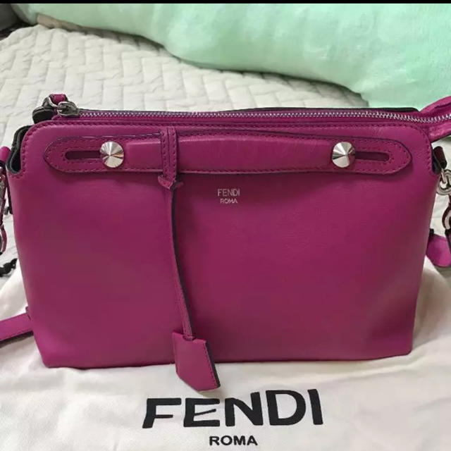 フェンディ バイザウェイ FENDI bytheway ショルダー ハンドバッグ