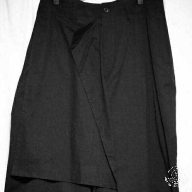 Yohji Yamamoto(ヨウジヤマモト)のYohji Yamamoto POUR HOMME シワギャバ 右布有り メンズのパンツ(スラックス)の商品写真