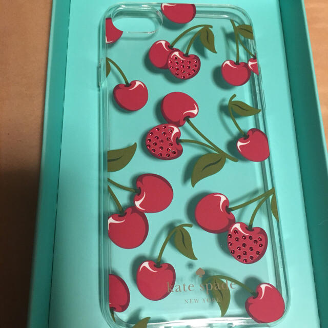 kate spade new york(ケイトスペードニューヨーク)のkate spade iPhone7/8ケース ★新品セール チェリー スマホ/家電/カメラのスマホアクセサリー(iPhoneケース)の商品写真