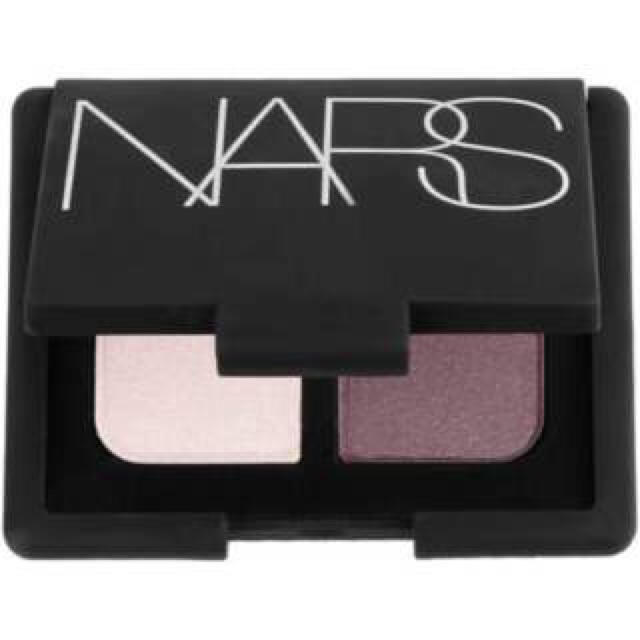 NARS(ナーズ)のアイシャドウ 3910 限定色 コスメ/美容のベースメイク/化粧品(アイシャドウ)の商品写真