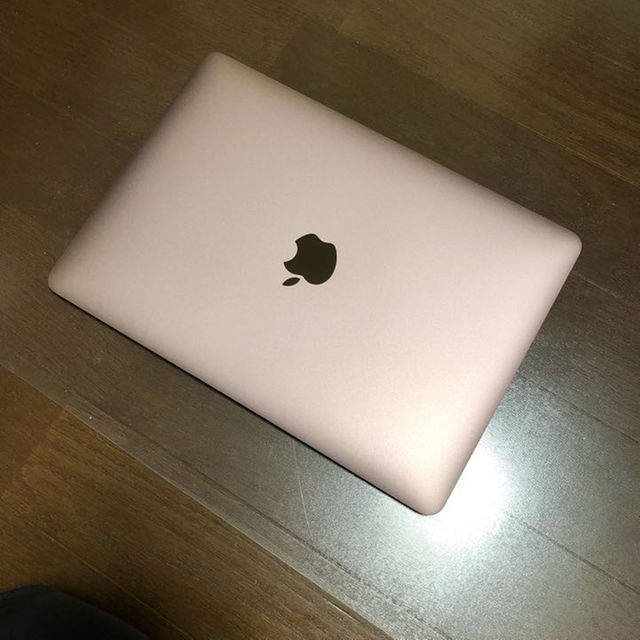 Macbook 12インチ 8GB/512GB ローズゴールド スマホ/家電/カメラのPC/タブレット(ノートPC)の商品写真