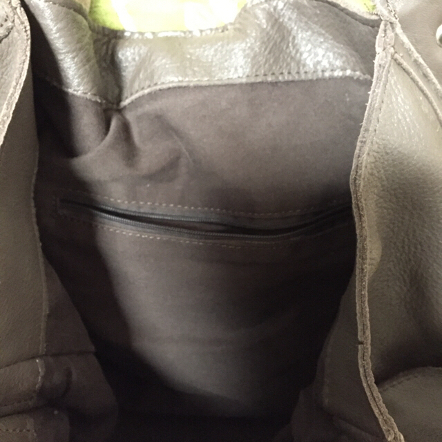 TRES(トレ)のなおみん様専用♡TRES バック 本革   レディースのバッグ(ショルダーバッグ)の商品写真