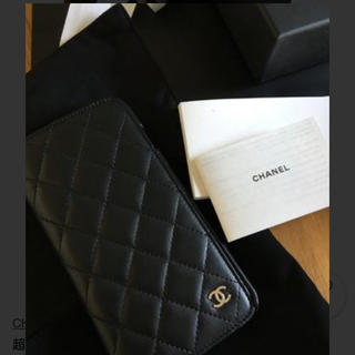 シャネル(CHANEL)の極美品 CHANEL iPhone ケース 入手困難 ゴールド金具(iPhoneケース)