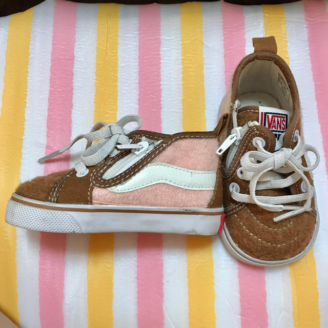 VANS(ヴァンズ)のVANS スニーカー キッズ/ベビー/マタニティのベビー靴/シューズ(~14cm)(スニーカー)の商品写真