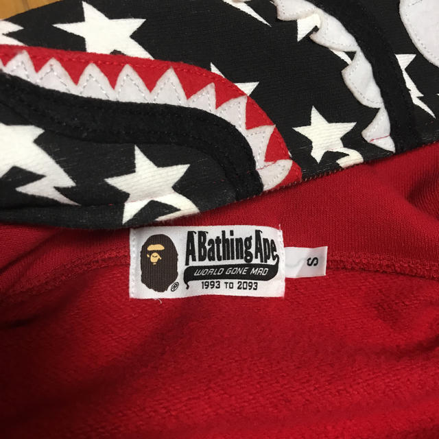 A BATHING APE(アベイシングエイプ)のシャークパーカー  AMERICAN SHARK FULL ZIP メンズのトップス(パーカー)の商品写真