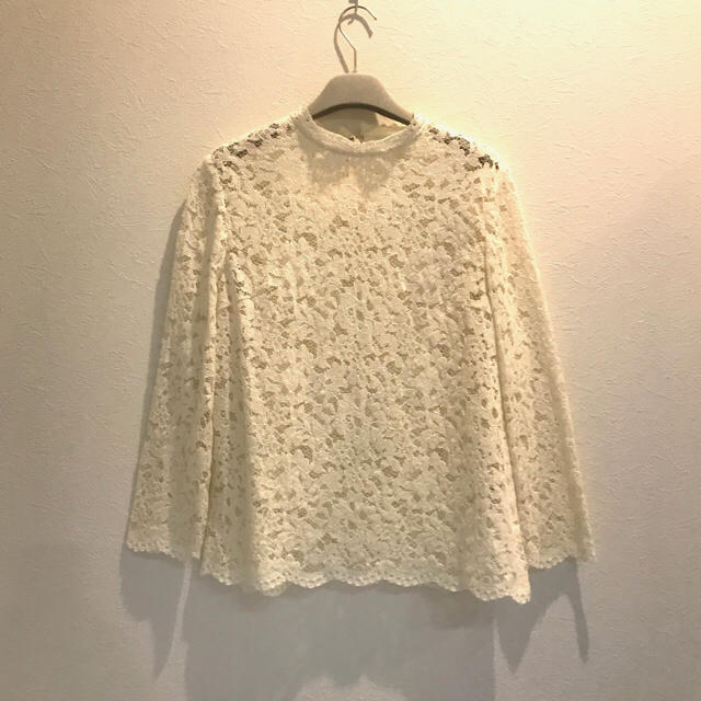 Shinzone(シンゾーン)のTHE SHINZONE 15AW レースブラウス 白 シンゾーン レディースのトップス(シャツ/ブラウス(長袖/七分))の商品写真