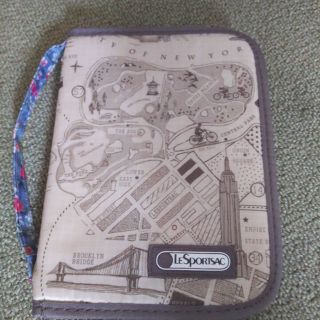 レスポートサック(LeSportsac)のLeSportsacマルチケース(ボディバッグ/ウエストポーチ)