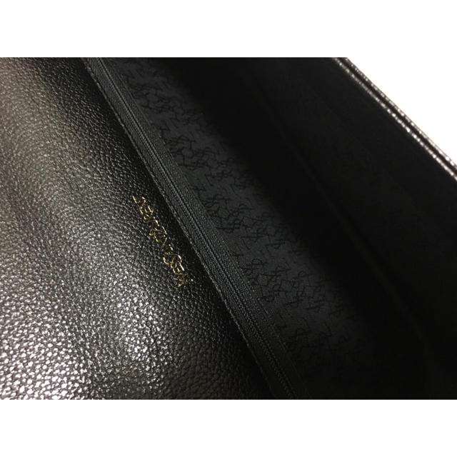 Saint Laurent(サンローラン)のYSL イヴ・サンローラン Saint Laurent  クラッチ バッグ レア レディースのバッグ(クラッチバッグ)の商品写真