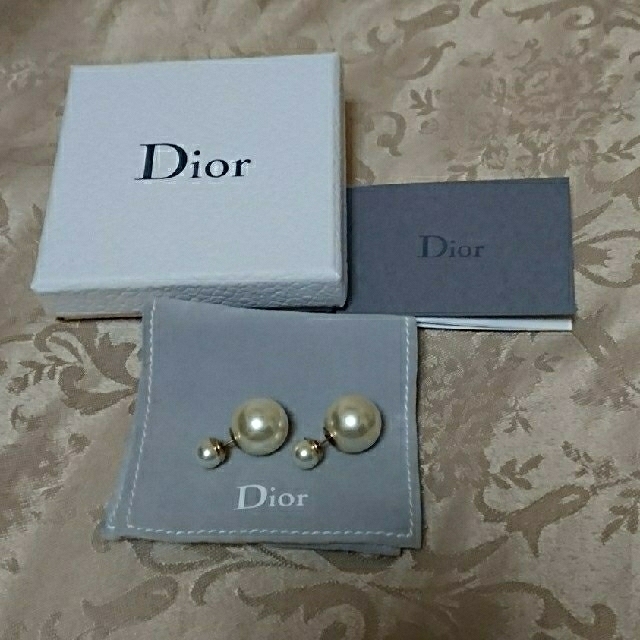 Dior ピアスレディース