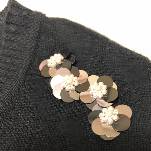 JILL by JILLSTUART(ジルバイジルスチュアート)のjillbyjillstuart❤️お花付きニット レディースのトップス(ニット/セーター)の商品写真