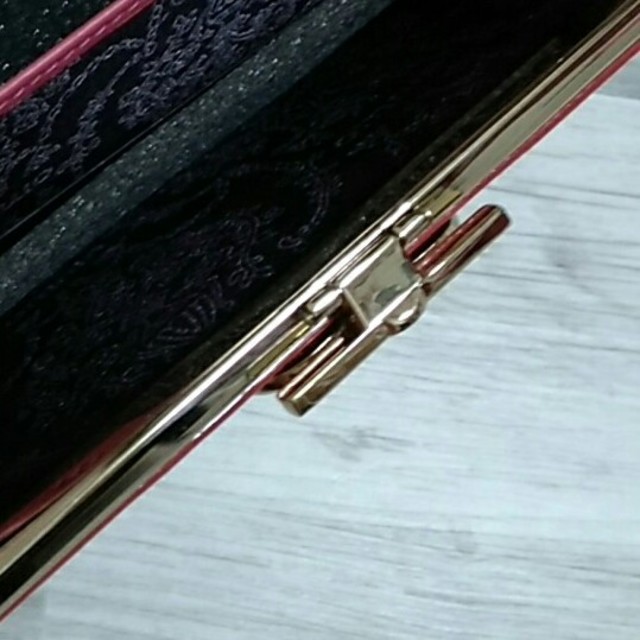 OMNIA 長財布《赤》 レディースのファッション小物(財布)の商品写真