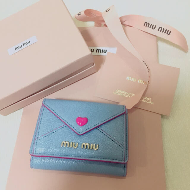 miumiu - miumiu ラブレター ミニ財布 ブルー 超レアの通販 by れおん's shop｜ミュウミュウならラクマ