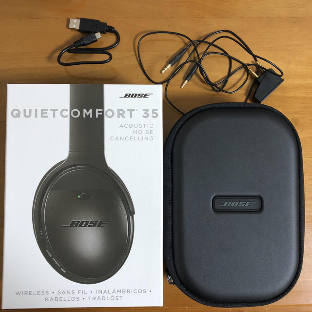 BOSE(ボーズ)のBOSE QuietComfort 35 ヘッドフォン QC35 スマホ/家電/カメラのオーディオ機器(ヘッドフォン/イヤフォン)の商品写真