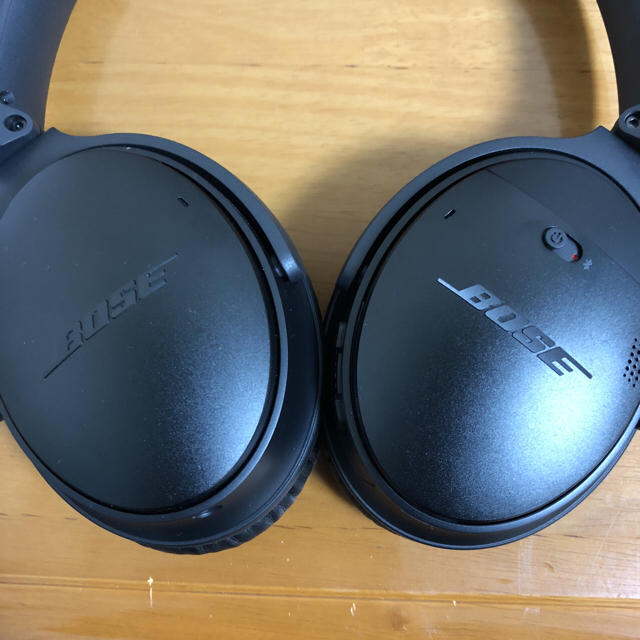 BOSE(ボーズ)のBOSE QuietComfort 35 ヘッドフォン QC35 スマホ/家電/カメラのオーディオ機器(ヘッドフォン/イヤフォン)の商品写真