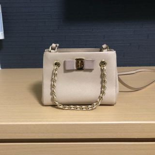 フェラガモ(Ferragamo)のフェラガモ鞄(ショルダーバッグ)