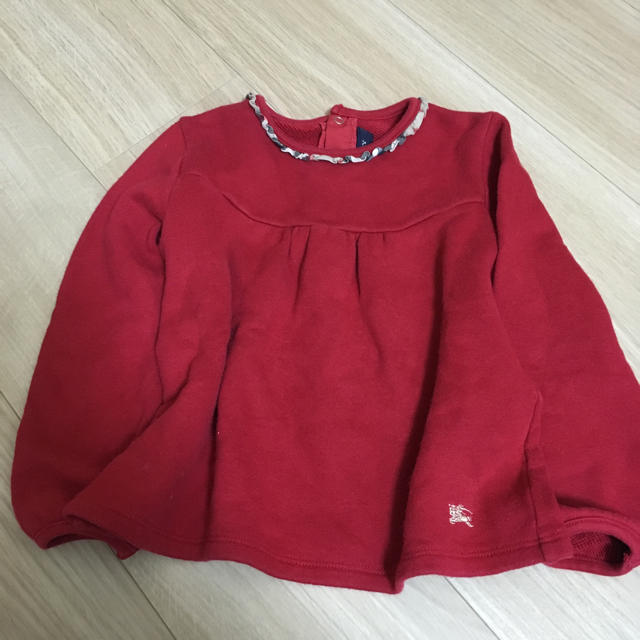 BURBERRY(バーバリー)のバーバリー  100 トレーナー 赤 キッズ/ベビー/マタニティのキッズ服女の子用(90cm~)(その他)の商品写真