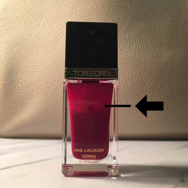 TOM FORD(トムフォード)のTOM FORD トムフォード  NO.15 スモークレッド コスメ/美容のネイル(マニキュア)の商品写真