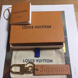 ルイヴィトン(LOUIS VUITTON)の【新品】 supreme×louis vuitton キーチャーム キーホルダー(その他)