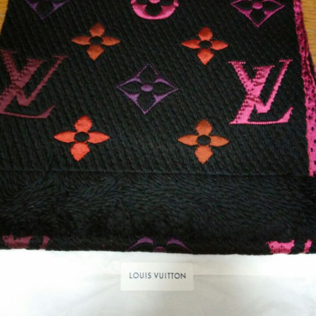 完成品 VUITTON LOUIS - 新品 ルイヴィトン マフラー 新作 その他
