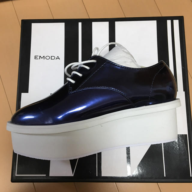 EMODA(エモダ)の《未使用》EMODA 厚底フラットシューズ レディースの靴/シューズ(その他)の商品写真
