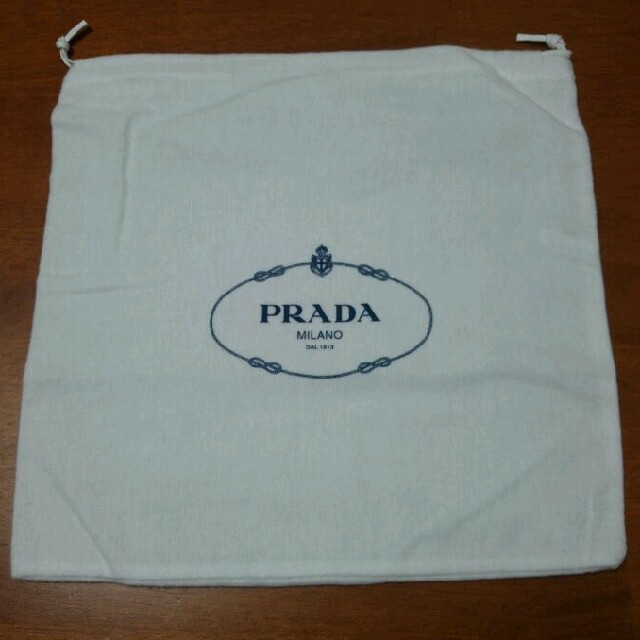 PRADA(プラダ)のPRADA プラダ 保存袋 レディースのバッグ(ショップ袋)の商品写真