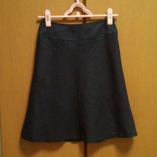 紺フレアースカート(ひざ丈スカート)