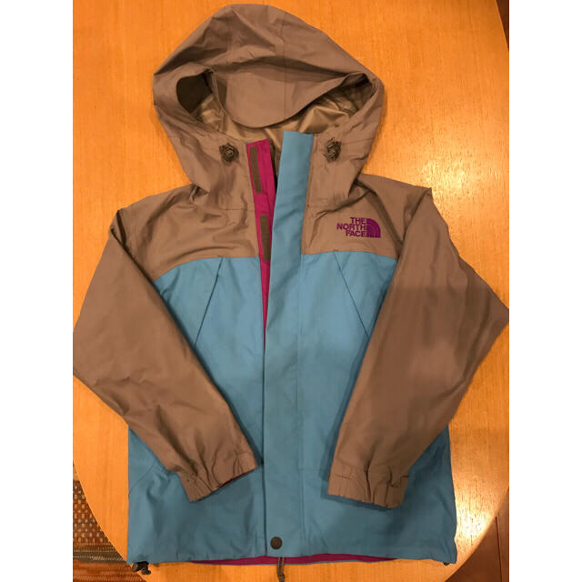 THE NORTH FACE(ザノースフェイス)のノースフェイス ナイロンジャンパー 120 キッズ/ベビー/マタニティのキッズ服男の子用(90cm~)(ジャケット/上着)の商品写真