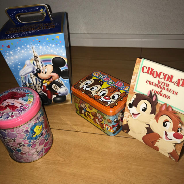 Disney(ディズニー)の未開封 ディズニー お菓子 まとめ売り 食品/飲料/酒の食品(菓子/デザート)の商品写真