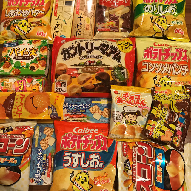 お菓子詰め合わせ 食品/飲料/酒の食品(菓子/デザート)の商品写真