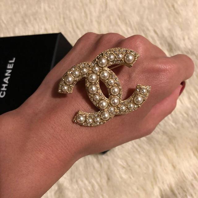 CHANEL シャネル パール ブローチ